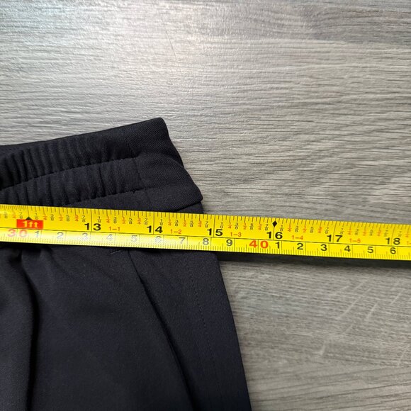 Lululemon Women's Tapered-Leg Mid-Rise Pant 7/8 Length - Black - Picture 8 of 10